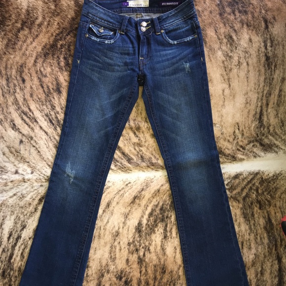 Vigoss Collection Bootcut Jeans Size 3 - Picture 2 of 2